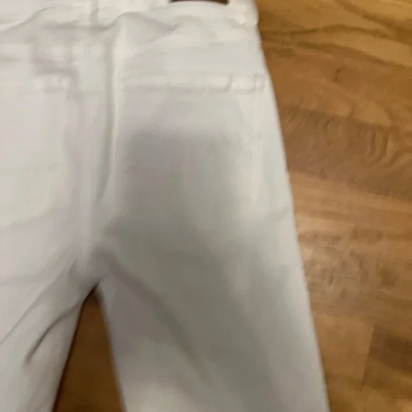 Ladies Juniors Size 00R American Eagle Outfitters White Ripped Skinny Jeans GUC - Picture 7 of 8